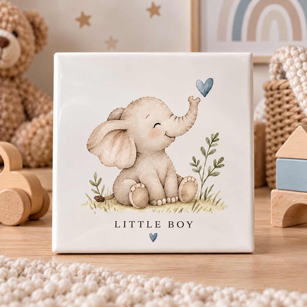Little boy olifant tegel